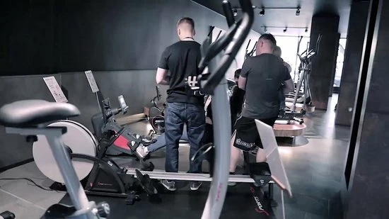 Sportstech Weegschaal - Groot Display - 30 Dagen Acculooptijd - BBS300 - Personenweegschaal - Zwart 4 Sportstech Weegschaal - Groot Display - 30 Dagen Acculooptijd - BBS300 - Personenweegschaal - Zwart - Afbeelding 2