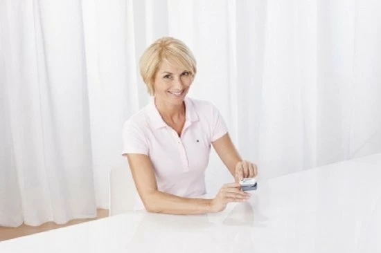 Medisana Saturatiemeter PM 100 6 Medisana Saturatiemeter PM 100 - Afbeelding 4