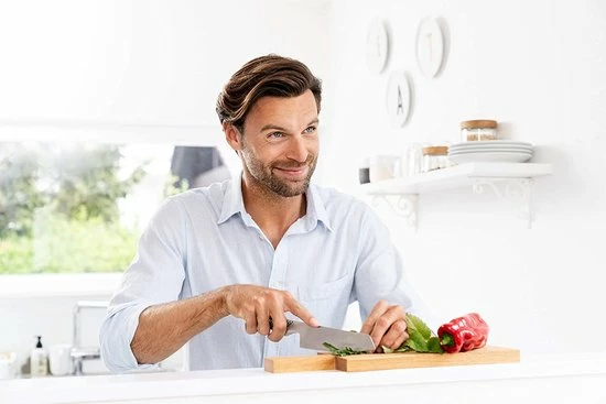 Beurer KS34 - Keukenweegschaal XL - 15kg - Inclusief batterijen - RVS Beurer KS34 - Keukenweegschaal XL - 15kg - Inclusief Batterijen - RVS -Silvergear Shop 550x367 5