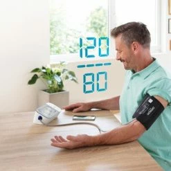 OMRON X7 Smart Bloeddrukmeter Bovenarm - Blood Pressure Monitor - Klinisch Gevalideerd - Met Mobiele App - 22 Tot 42 Cm Manchet 6 OMRON X7 Smart Bloeddrukmeter Bovenarm - Blood Pressure Monitor - Klinisch Gevalideerd - Met Mobiele App - 22 Tot 42 Cm Manchet -Silvergear Shop 550x382 1