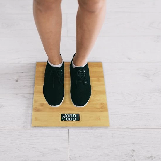 Relaxdays Digitale personenweegschaal - digitale weegschaal - bamboe - tot 180 kg - kg, lb Relaxdays Digitale Personenweegschaal - Digitale Weegschaal - Bamboe - Tot 180 Kg - Kg, Lb -Silvergear Shop 550x550 121