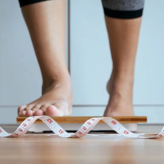 Relaxdays Digitale personenweegschaal - digitale weegschaal - bamboe - tot 180 kg - kg, lb Relaxdays Digitale Personenweegschaal - Digitale Weegschaal - Bamboe - Tot 180 Kg - Kg, Lb -Silvergear Shop 550x550 123