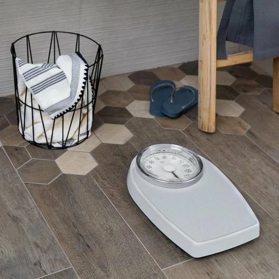 Ade Victoria Analoge Personenweegschaal - Weegbereik 136kg - Wit 4 Ade Victoria Analoge Personenweegschaal - Weegbereik 136kg - Wit - Afbeelding 2