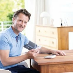 Medisana BU 570 Connect Bovenarm Bloeddrukmeter Wit -Silvergear Shop 550x550 435